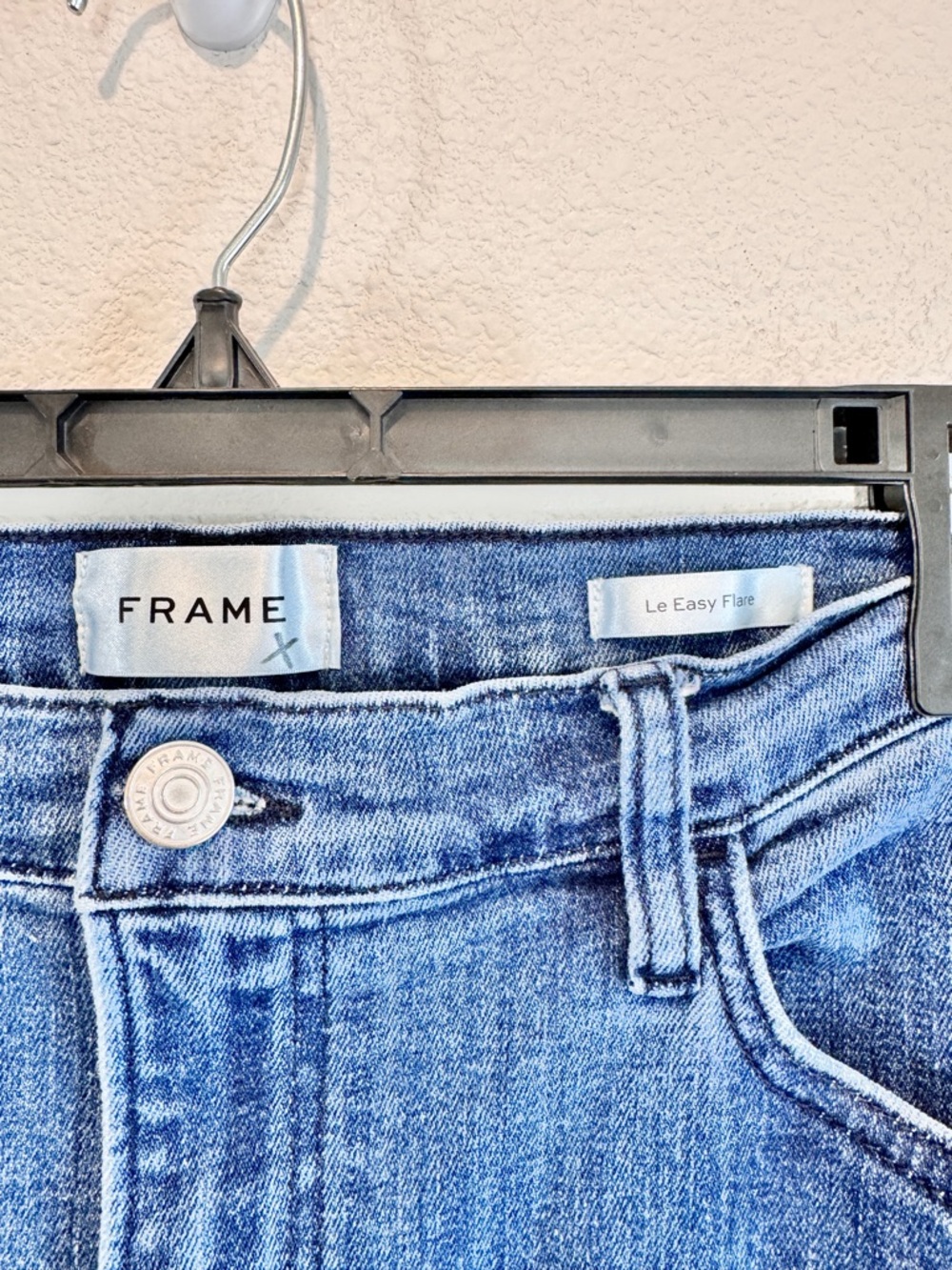 FRAME Le Easy Flare Jeans High Rise Full Length Raw Hem Y2K Boho Size 32 C02 - Picture 4 of 11